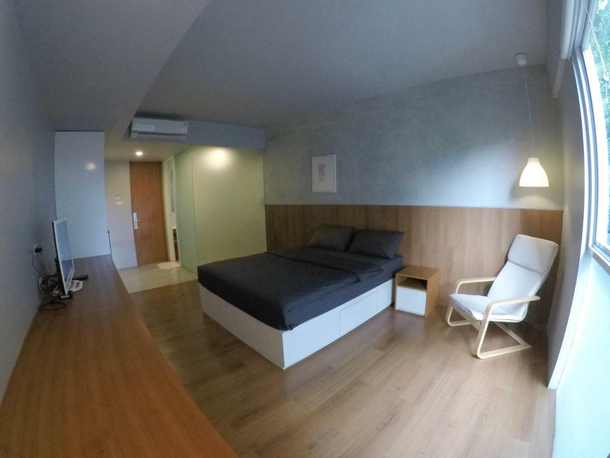 2510 Urbanliving Aparthotel Jakarta Buitenkant foto